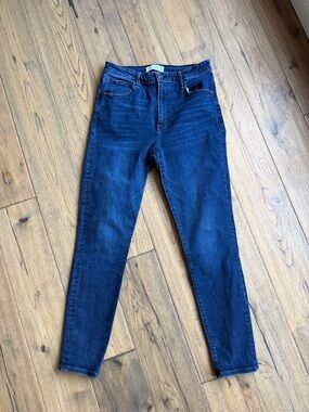 Abercrombie & Fitch Dark Blue Women’s Super Skinny High-Rise Jeans